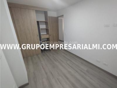 Apartamento de 3 alcobas en venta en El Trianon, Envigado, 82 m² · foto 15 de 20