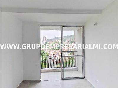 Apartamento de 3 alcobas en venta en Bucaros, Bello, 55 m² · foto 3 de 20