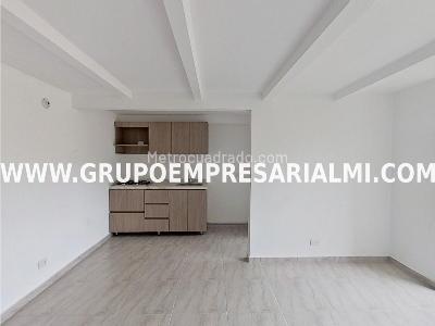 Apartamento de 3 alcobas en venta en Bucaros, Bello, 55 m² · foto 4 de 20