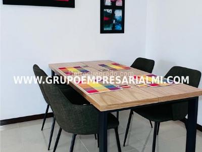 Apartamento de 3 alcobas en arriendo en Villa Carlota, Medellín, 78 m² · foto 3 de 14