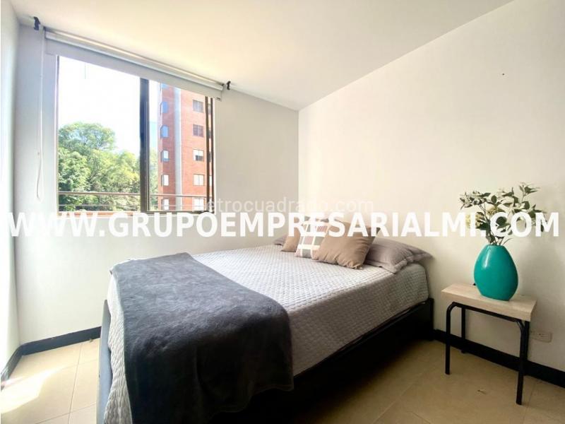 Apartamento Amoblado de 3 Alcobas con Jacuzzi en El Poblado - 6