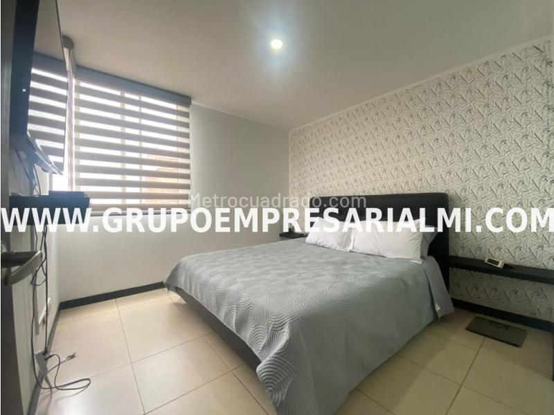 Elegant 3BR Furnished Apartment in El Poblado - 4
