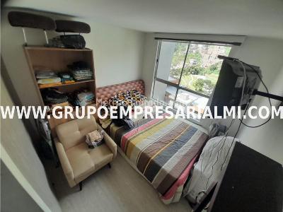 Apartamento en venta en Belen, Medellín · foto 8 de 18