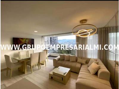 Apartamento en venta en El Poblado, Medellín · foto 2 de 7
