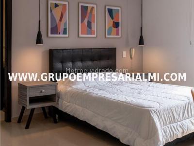 Apartamento en arriendo en Laureles, Medellín · foto 11 de 13