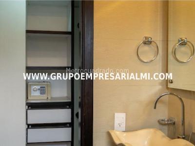 Apartamento en arriendo en Laureles, Medellín · foto 13 de 13