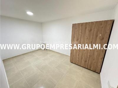 Casa de 4 alcobas en venta en Doce De Octubre, Medellín, 100 m² · foto 14 de 19