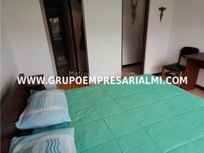 Apartaestudio en arriendo en El Poblado, Medellín · foto 12 de 20