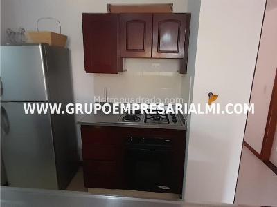 Apartaestudio en arriendo en El Poblado, Medellín · foto 3 de 20