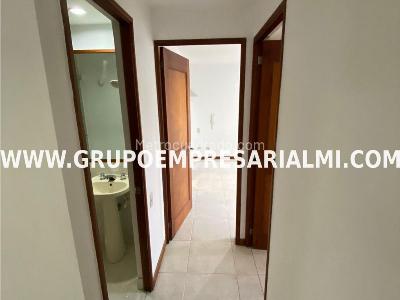 Apartamento de 2 alcobas en arriendo en El Poblado, Medellín, 75 m² · foto 13 de 20