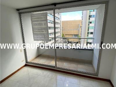 Apartamento de 2 alcobas en arriendo en El Poblado, Medellín, 75 m² · foto 6 de 20