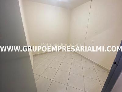 Apartamento de 5 alcobas en arriendo en Asturias, Itagüí, 110 m² · foto 6 de 19
