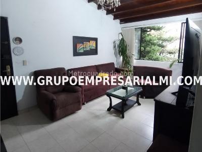 Apartamento en venta en Belen, Medellín · foto 2 de 18