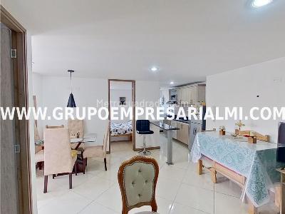 Apartamento de 2 alcobas en venta en Obrero, Bello, 58 m² · foto 7 de 15