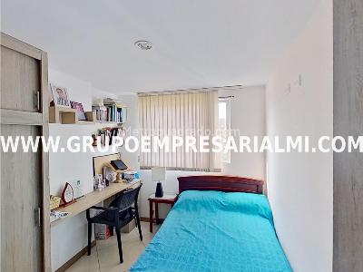 Apartamento de 2 alcobas en venta en Obrero, Bello, 58 m² · foto 8 de 15