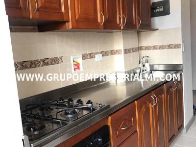 Apartamento de 3 alcobas en venta en Villa Del Carmen, Sabaneta, 64 m² · foto 2 de 17