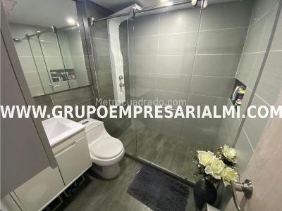 Apartamento de 3 alcobas en venta en Los Colores, Medellín, 82 m² · foto 20 de 20