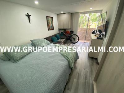 Apartamento de 3 alcobas en venta en Los Colores, Medellín, 82 m² · foto 9 de 20