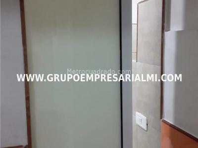 Apartaestudio en arriendo en El Velodromo, Medellín, 30 m² · foto 11 de 13