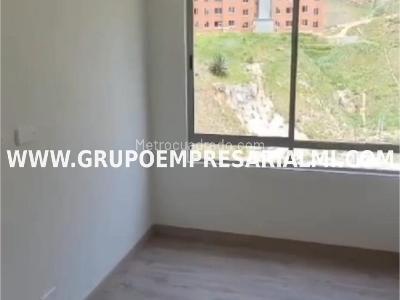 Apartamento en venta en Calasanz, Medellín · foto 7 de 15