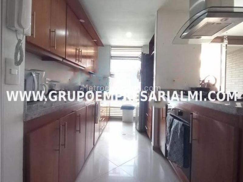 Spacious 2BR Apartment in Belen - 2