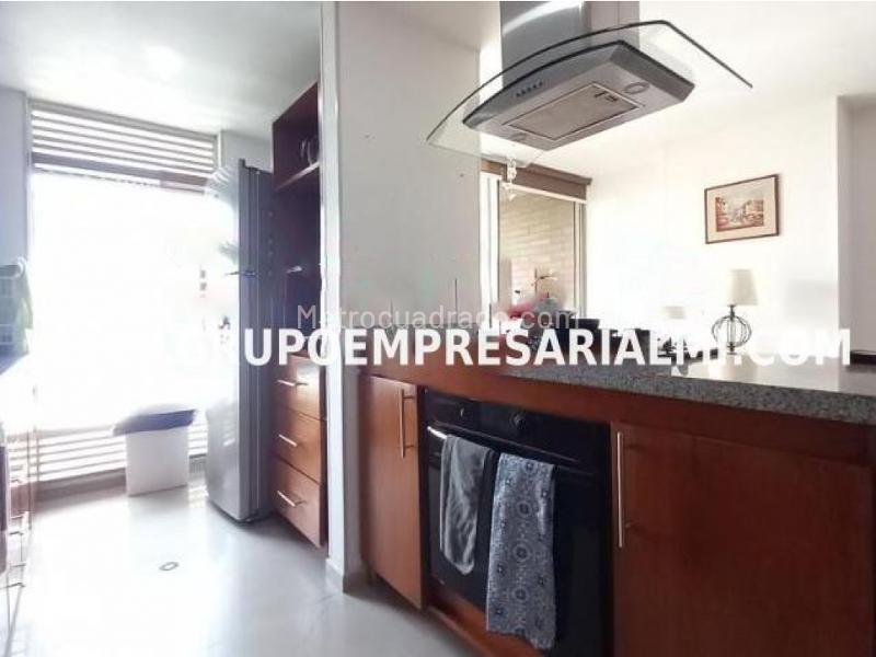 Spacious 2BR Apartment in Belen - 4