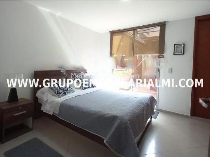 Spacious 2BR Apartment in Belen - 9