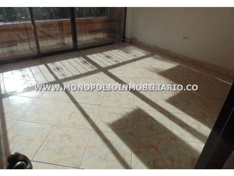 Apartamento Moderno de 3 Alcobas en Los Colores - 3