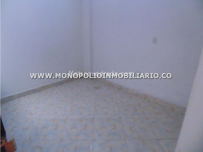 Apartamento Moderno de 3 Alcobas en Los Colores - 5