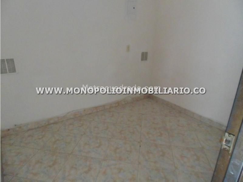 Apartamento Moderno de 3 Alcobas en Los Colores - 6