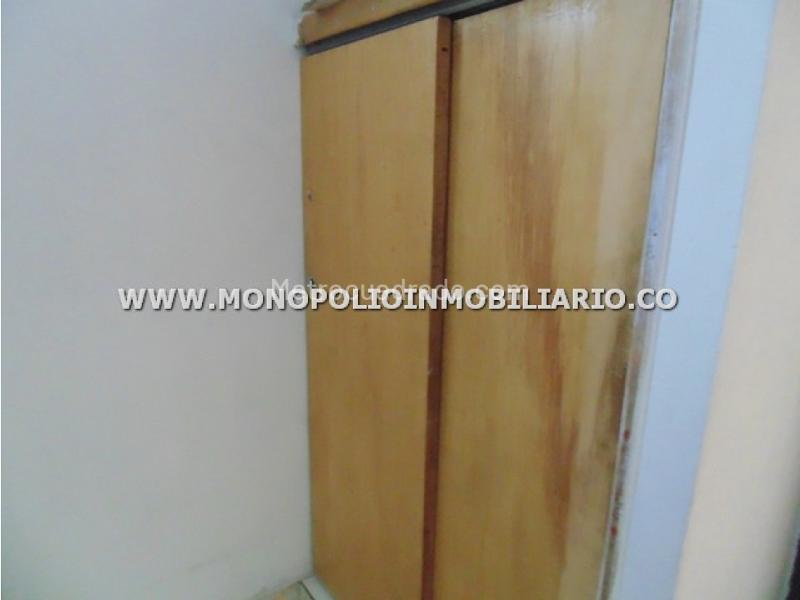 Apartamento Moderno de 3 Alcobas en Los Colores - 9