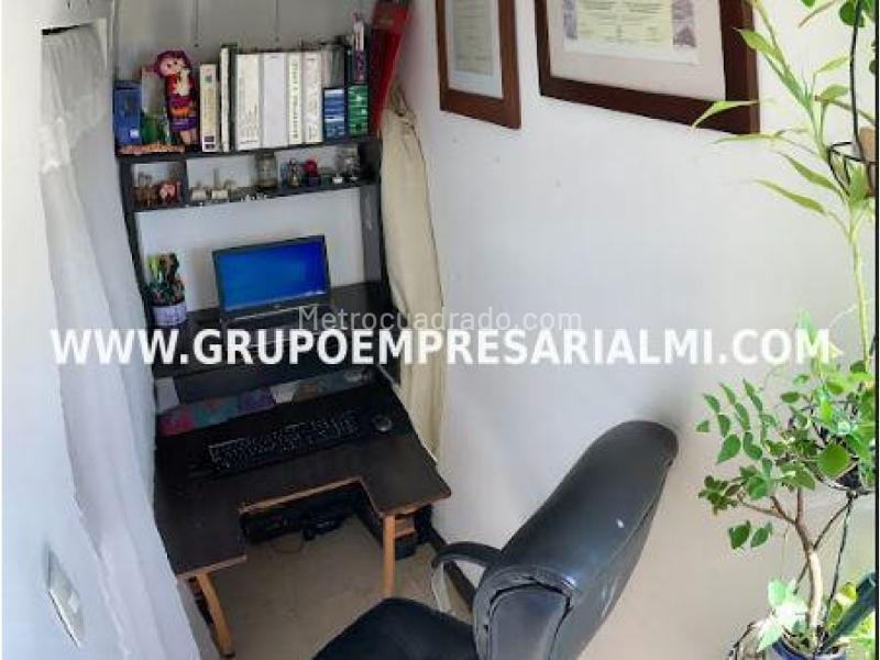 Beautiful 3BR Apartment in La Floresta - 5