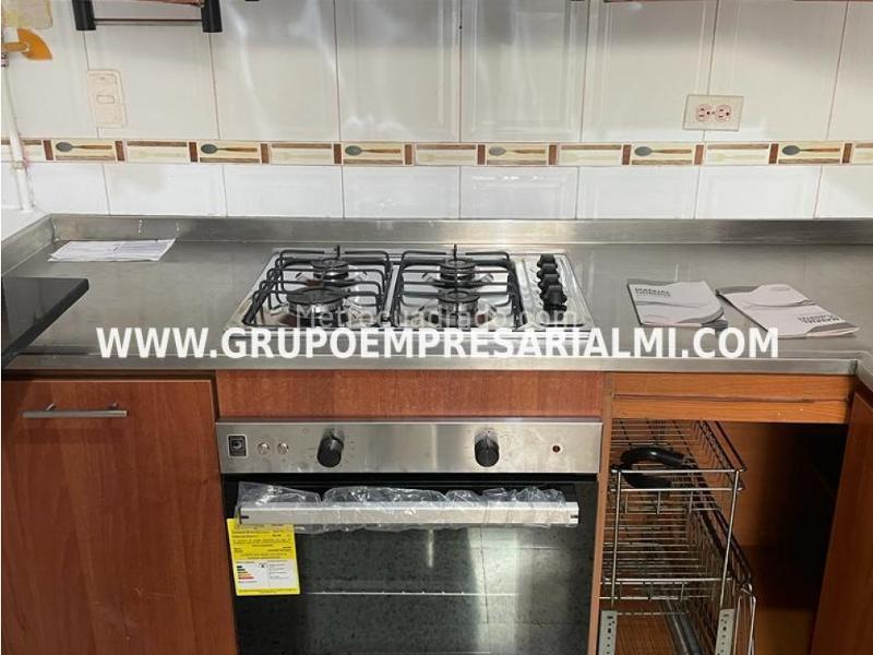 Spacious 3BR Apartment in El Estadio Neighborhood - 6