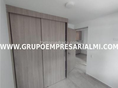 Apartaestudio en arriendo en Simon Bolivar, Medellín, 40 m² · foto 3 de 9