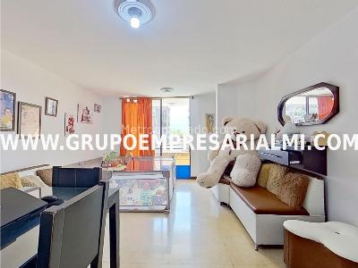 Apartamento de 3 alcobas en venta en La Castellana, Medellín, 93 m² · foto 3 de 20