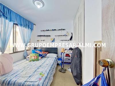 Apartamento de 3 alcobas en venta en La Castellana, Medellín, 93 m² · foto 13 de 20