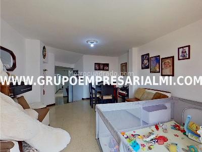 Apartamento de 3 alcobas en venta en La Castellana, Medellín, 93 m² · foto 16 de 20