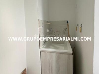 Apartamento de 3 alcobas en venta en Maria Auxiliadora, Sabaneta, 50 m² · foto 12 de 15