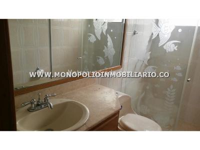 Apartamento en arriendo en Laureles, Medellín · foto 5 de 11