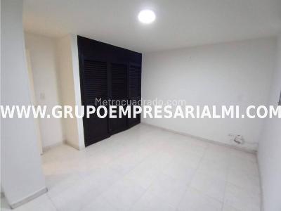 Apartamento de 3 alcobas en venta en Conquistadores, Medellín, 144 m² · foto 10 de 20
