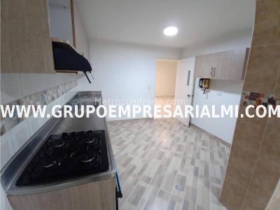 Apartamento de 3 alcobas en venta en Conquistadores, Medellín, 144 m² · foto 7 de 20