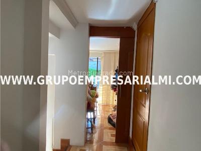 Apartamento de 2 alcobas en venta en Niquia, Bello, 95 m² · foto 7 de 14