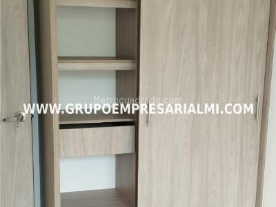 Apartamento de 2 alcobas en venta en La Doctora, Sabaneta, 60 m² · foto 10 de 16