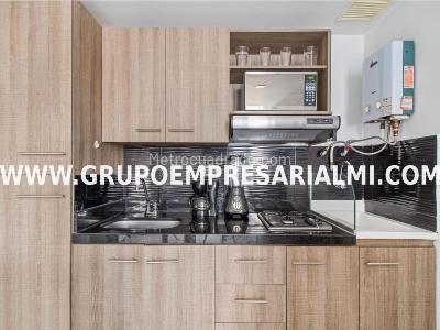 Apartamento en venta en El Poblado, Medellín · foto 10 de 16
