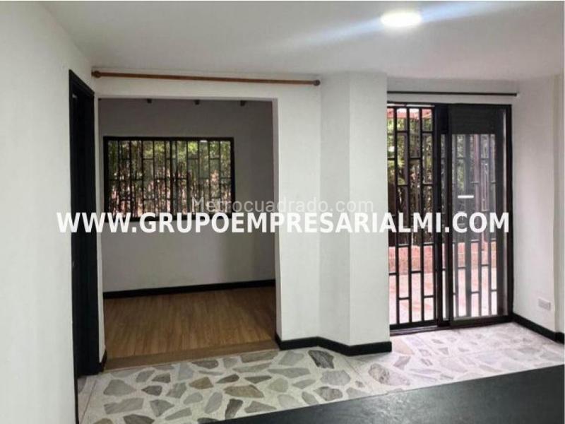 Charming 2BR Apartment in Robledo
