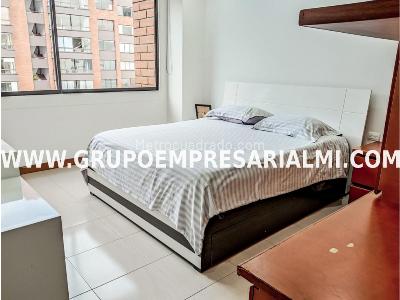 Apartamento de 4 alcobas en arriendo en El Poblado, Medellín, 280 m² · foto 8 de 16