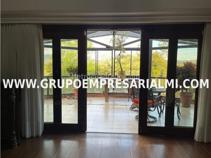 3BR House in La Fe (9000 m²) - 3