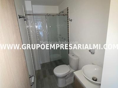 Apartamento en venta en La Independencia, Itagüí · foto 8 de 11