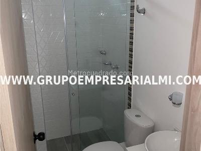 Apartamento en venta en La Independencia, Itagüí · foto 9 de 11