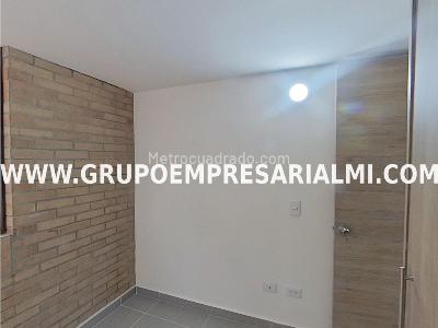 Apartamento de 3 alcobas en venta en Valerias, Bello, 68 m² · foto 16 de 20
